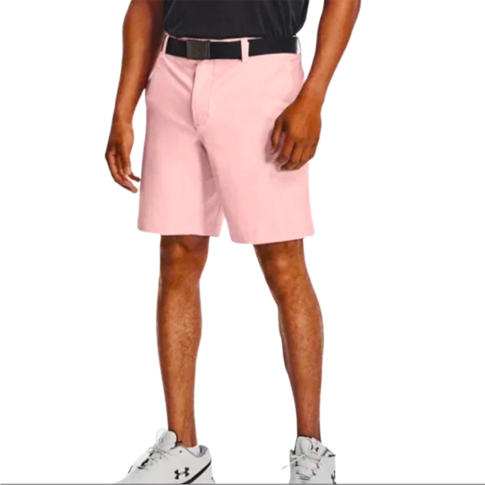 Under Armour UA Iso-Chill Men's Golf
Shorts 9” Inseam Size 32 Light Pink Chinos